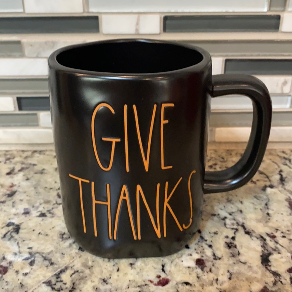 Rae Dunn GIVE THANKS mug cup